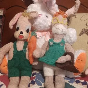 Vintage Easter Bunny Couple